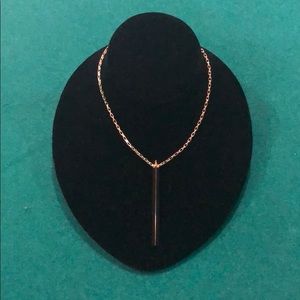 Hanging bar necklace